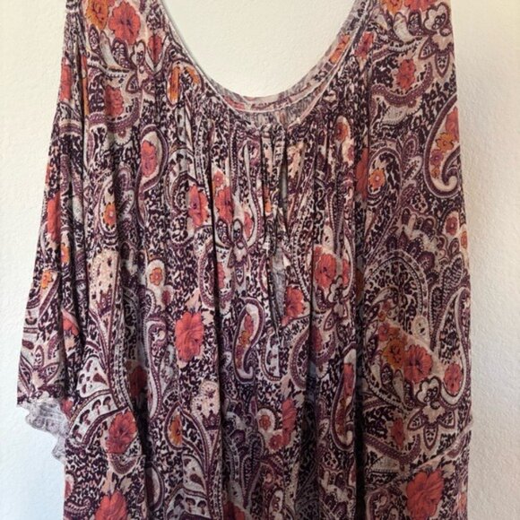 Free People Hummingbird Chloe Cold Shoulder Oversize Top NWT - Picture 9 of 11